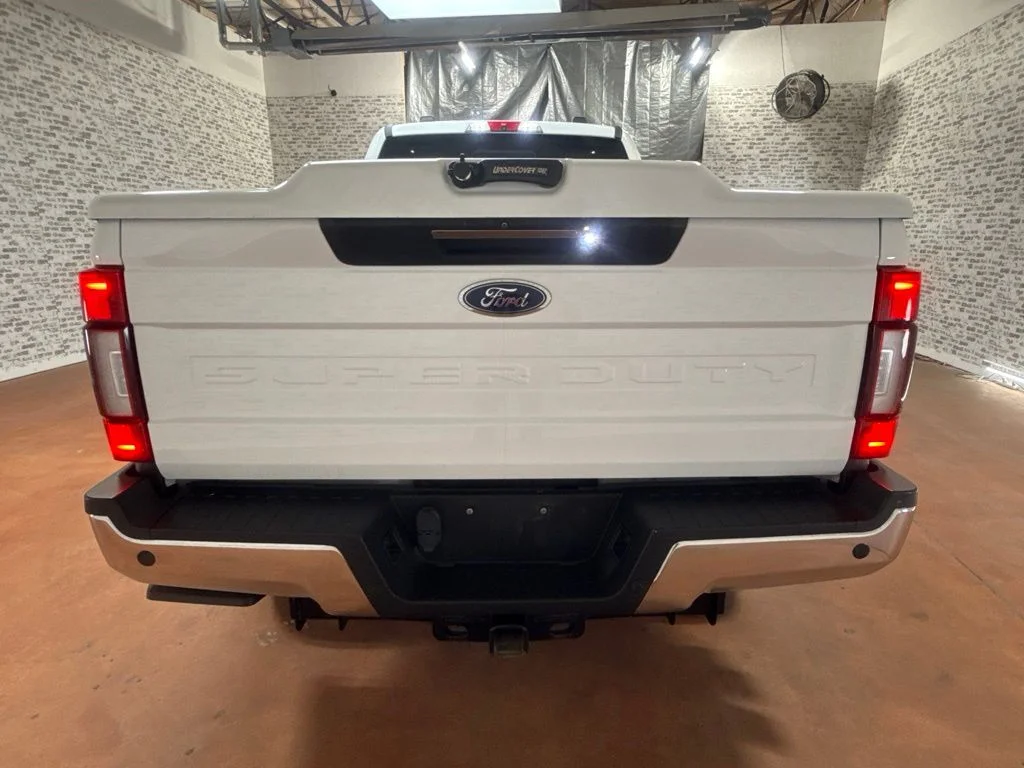 Used 2022 Oxford White Ford Lariat image 6