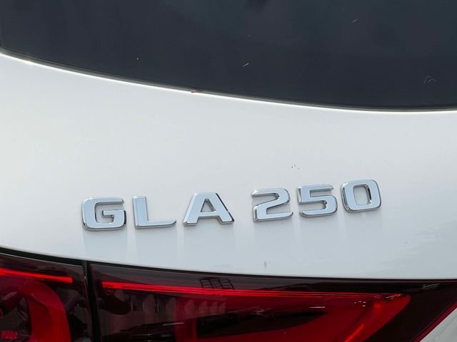 Certified Used 2023 White Mercedes-Benz GLA 250 image 11