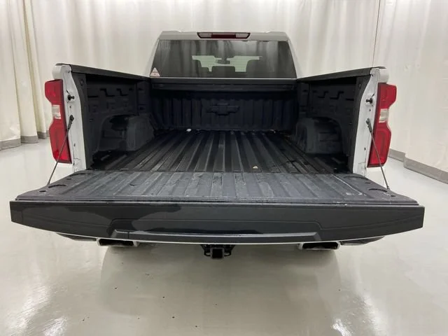 Used 2021 White Chevrolet LT Trail Boss image 7