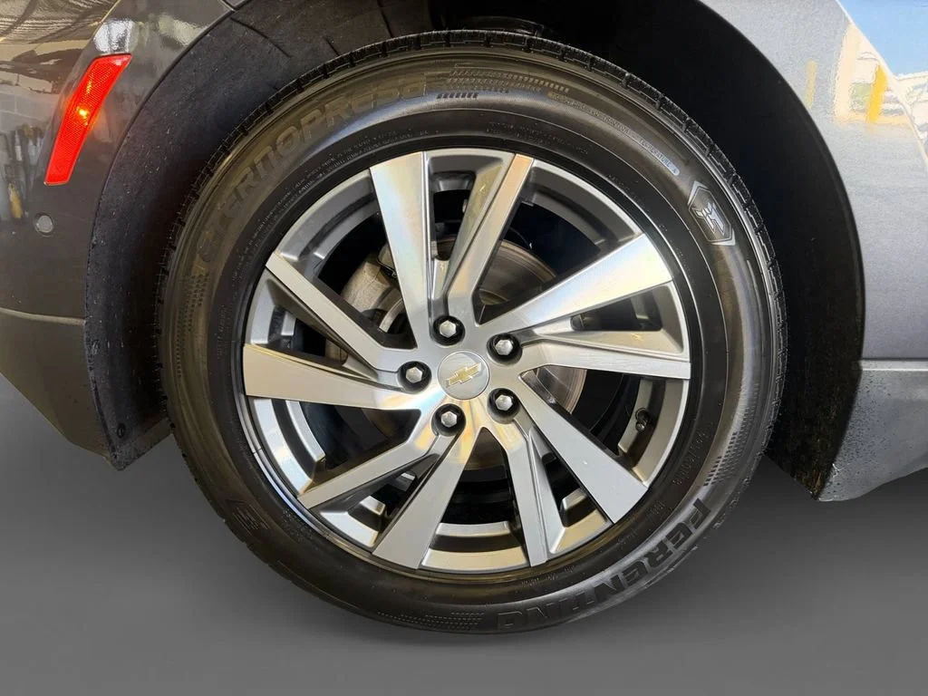 Used 2022 IRON GRAY METALLIC Chevrolet Premier image 16