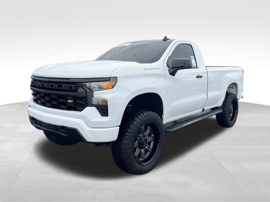Used 2024 White Chevrolet WT image 4