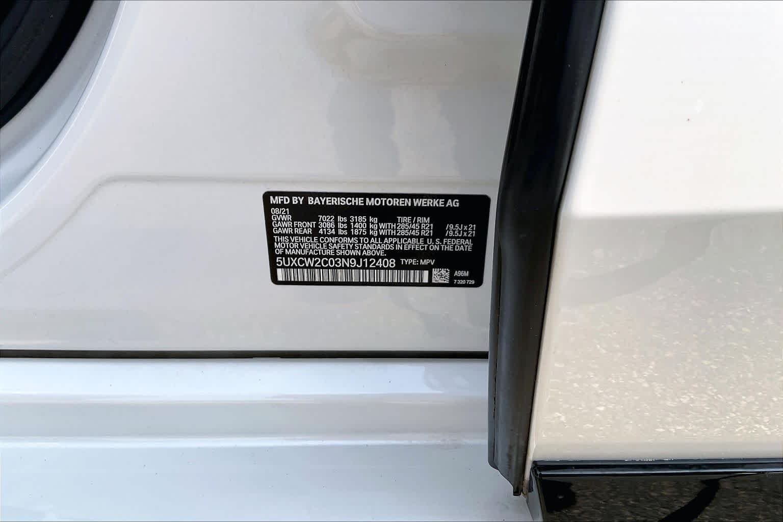 Used 2022 Mineral White Metallic BMW xDrive40i image 33