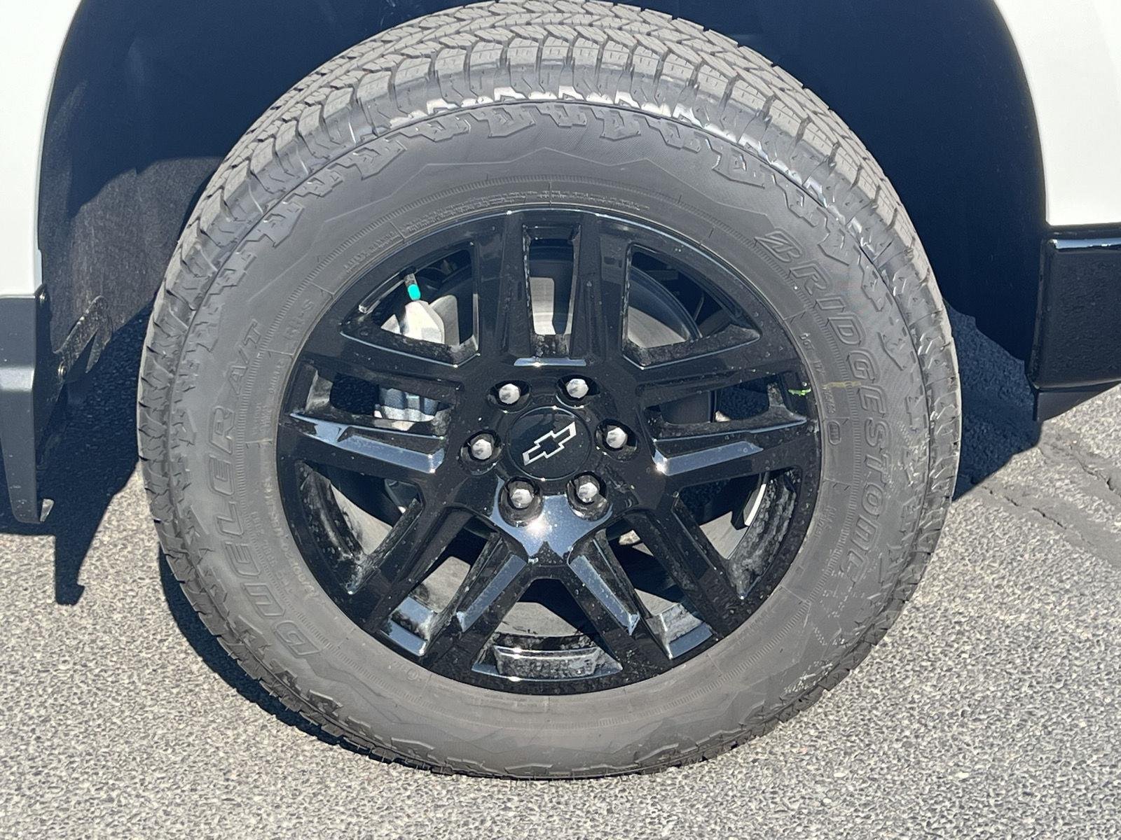 New 2026 Summit White Chevrolet LT Trail Boss image 11