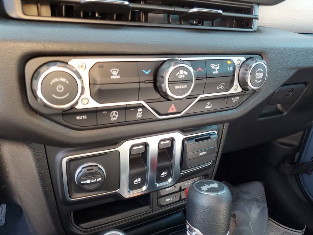 2026 Jeep Wrangler 2-Door Sport - Photo 14