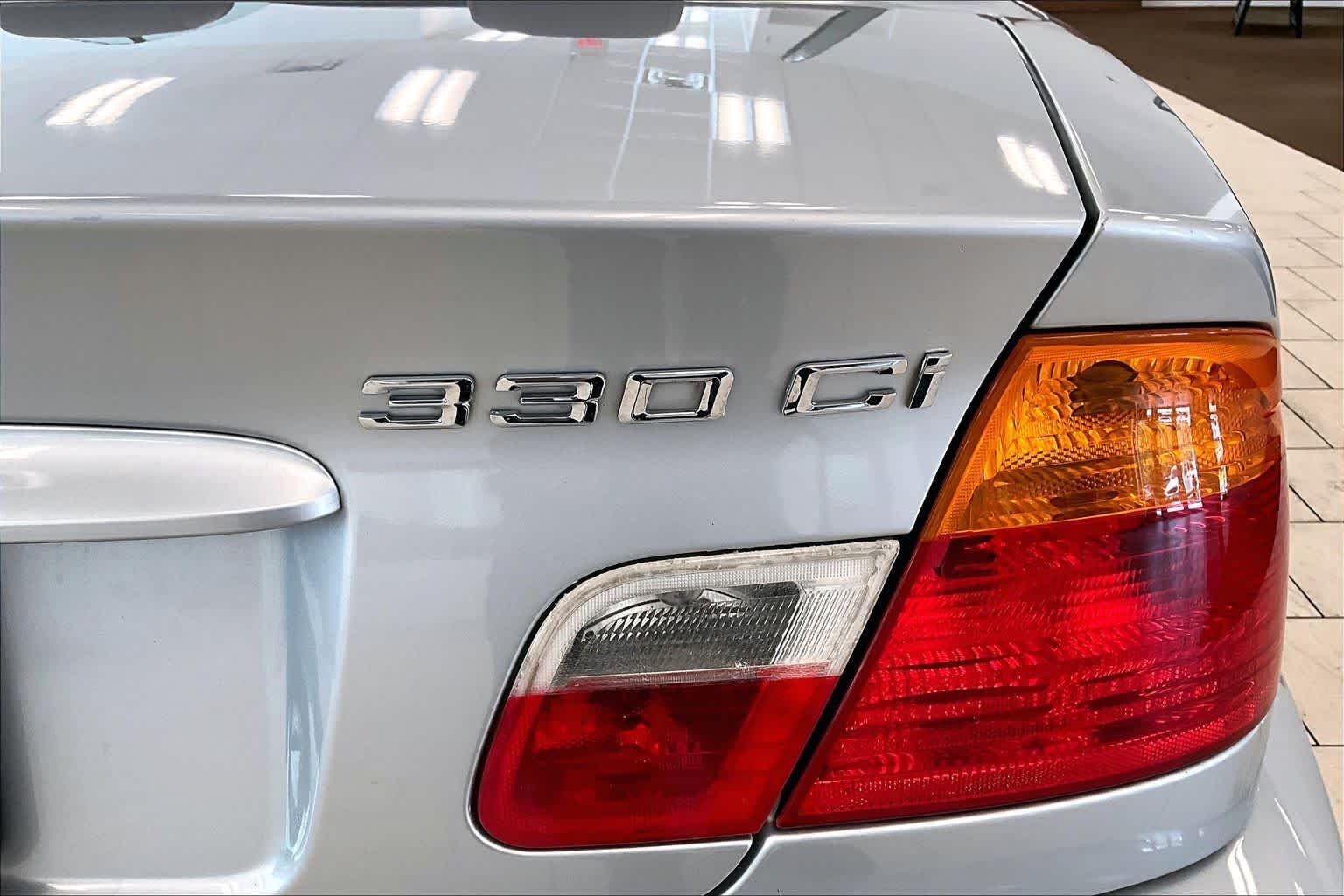 Used 2002 Titanium Silver Metallic BMW 330Ci image 9