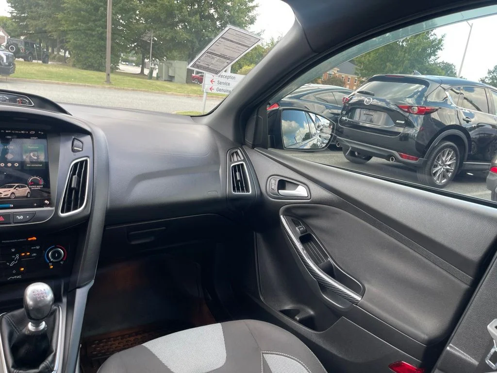Used 2015 Black Ford ST image 10