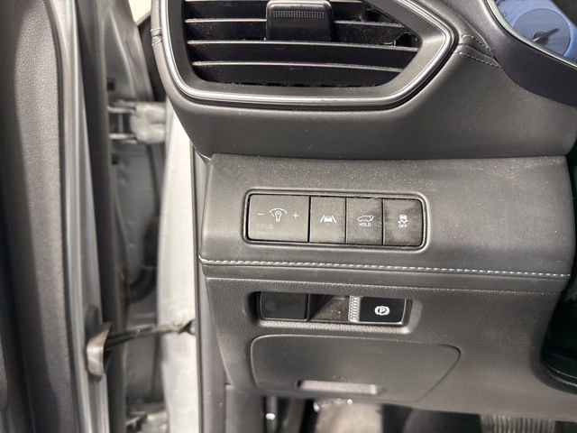 Used 2022  Hyundai Limited image 26