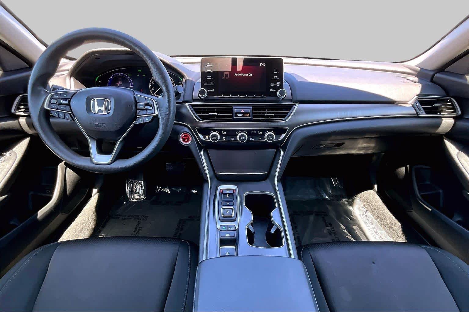 Used 2020 Platinum White Pearl Honda  image 15