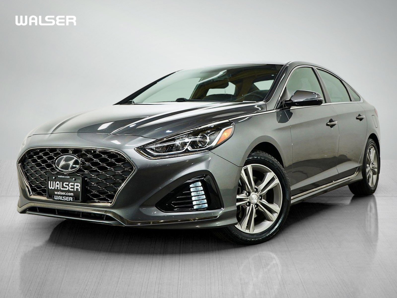 2018 Hyundai Sonata Sport's photo