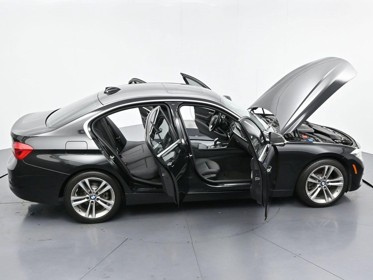 Used 2018 Black Sapphire Metallic BMW 330i image 35