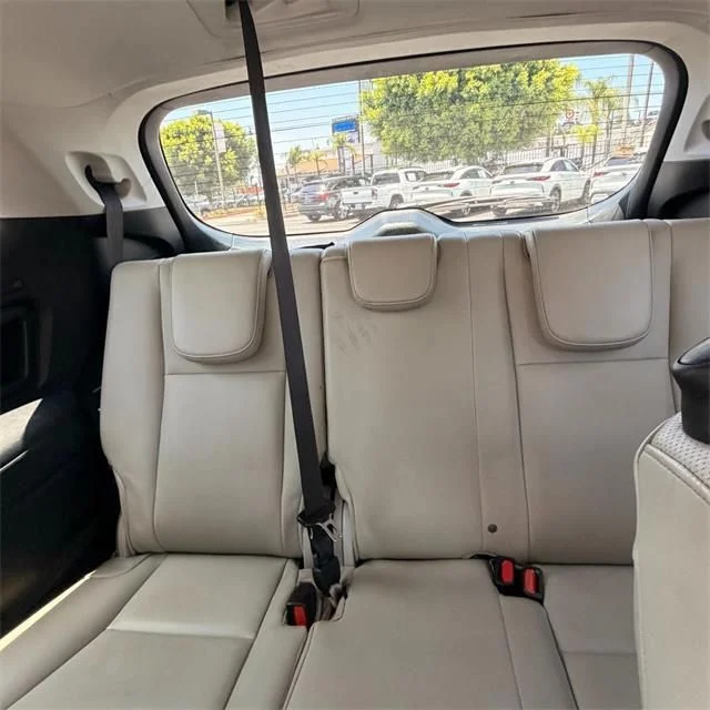 Used 2020 White Subaru Limited image 40