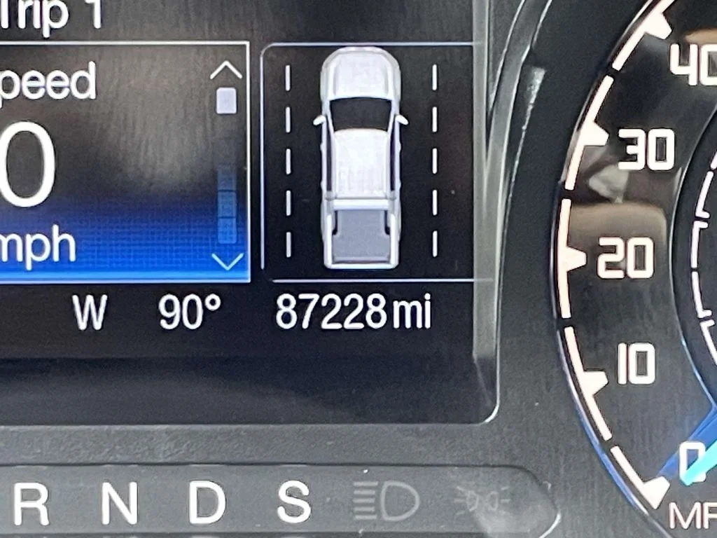 Used 2021 White Ford XLT image 22