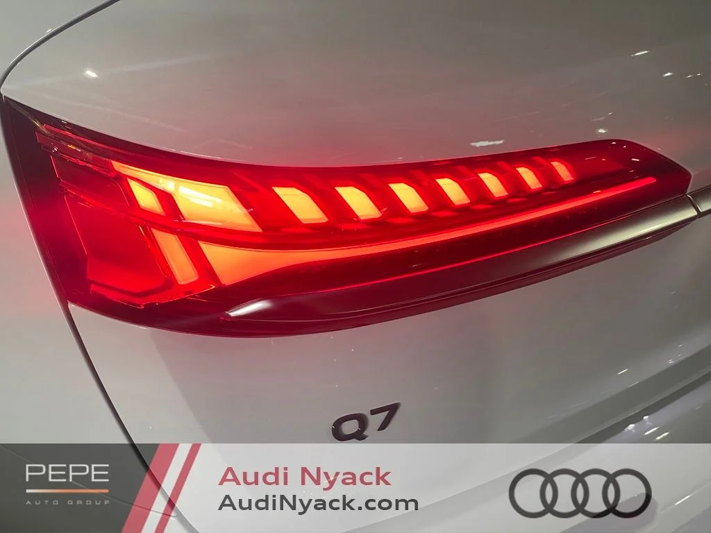 Used 2025 White Audi 55 Premium Plus image 9