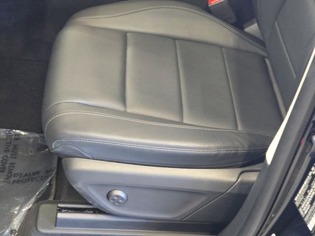 Used 2024 Black Mercedes-Benz GLE 350 image 32