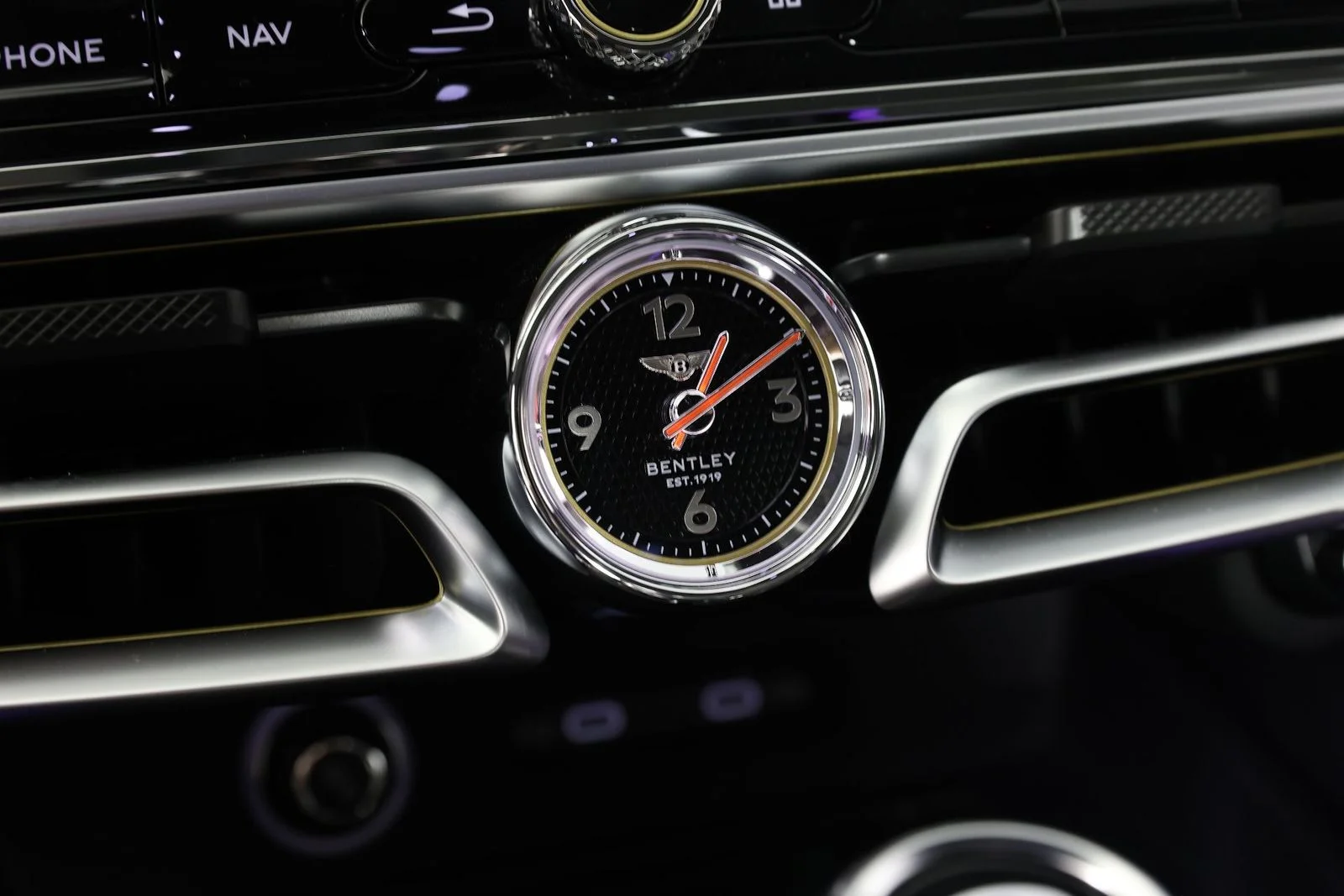 2025 Bentley Flying Spur Speed - Photo 34