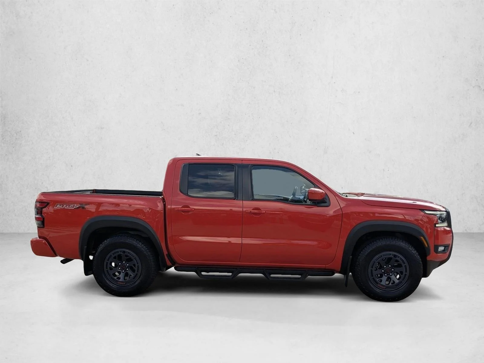 Used 2025 Afterburn Orange Nissan PRO-X image 4