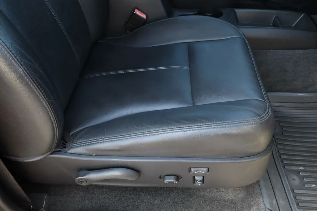 Used 2011 Gray Chevrolet 2LT image 27