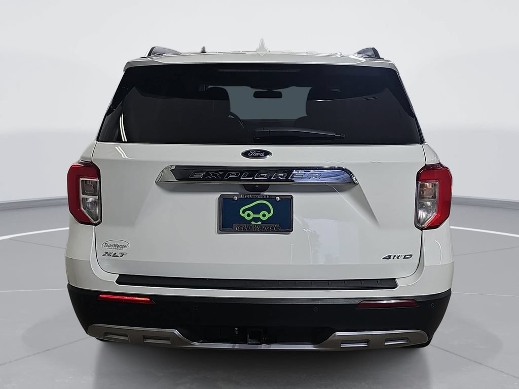 Used 2023 White Ford XLT image 5
