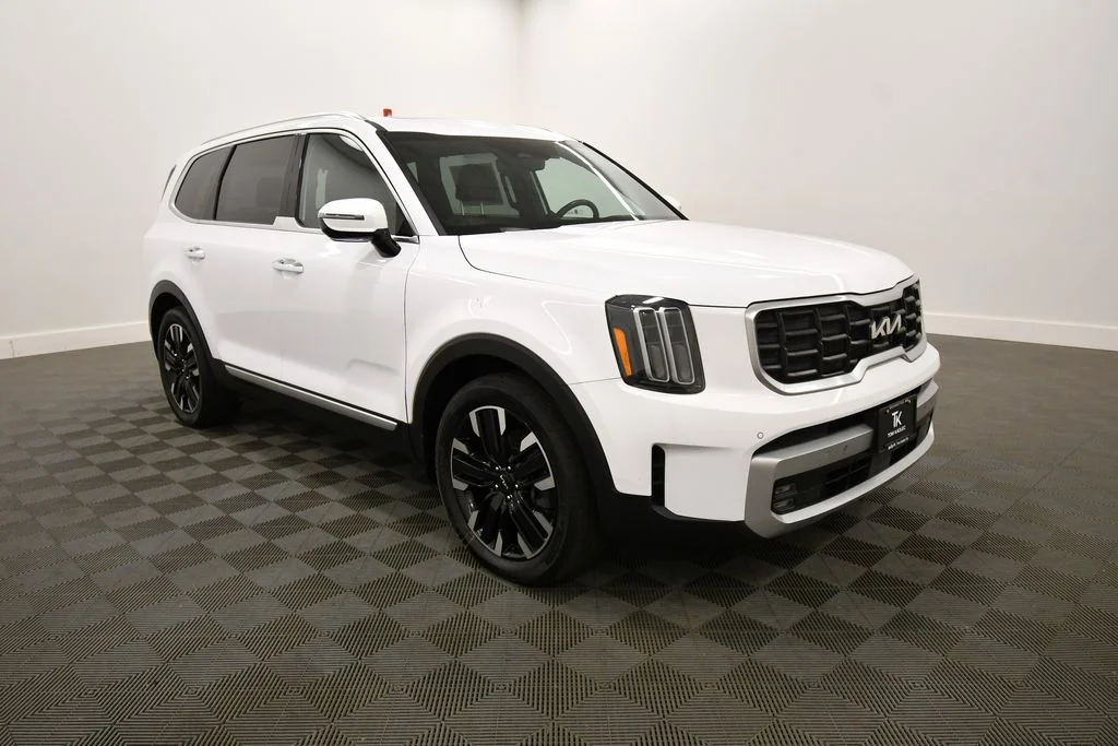Certified Used 2024 White Kia SX-Prestige image 10