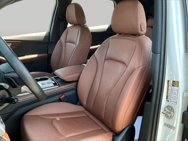 Used 2025  Audi 55 Premium image 23