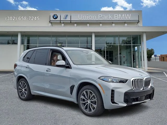 New 2026 Brooklyn Grey Metallic BMW xDrive40i image 3