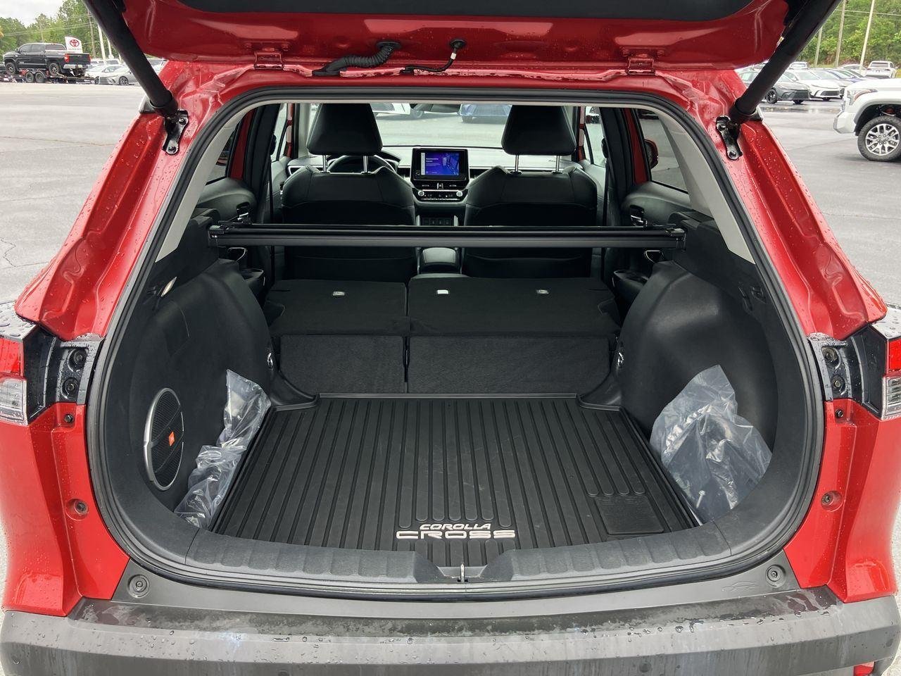 Used 2024 Red (Barcelona Red Metallic) Toyota XLE image 26