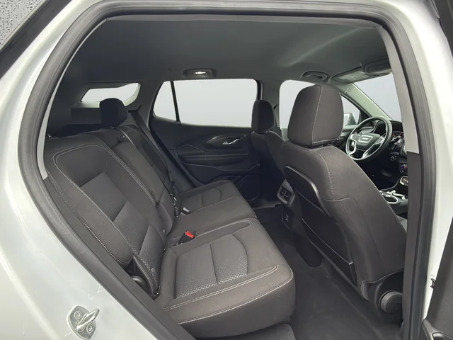 Used 2023 White GMC SLE image 25