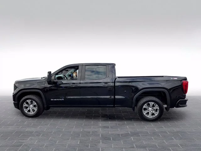 Used 2022 Black GMC Pro image 4