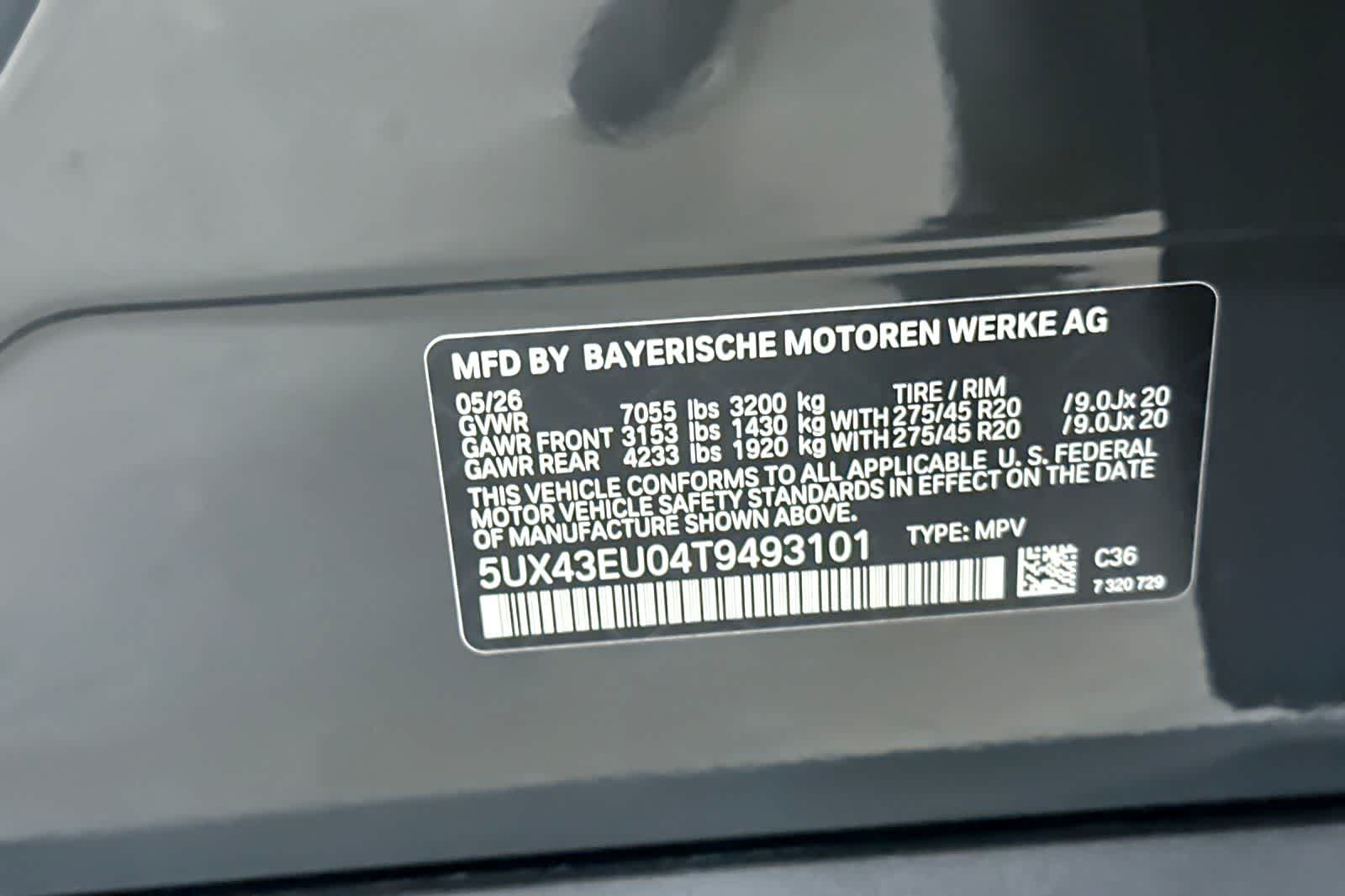 New 2026 Dravit Grey Metallic BMW xDrive50e image 29