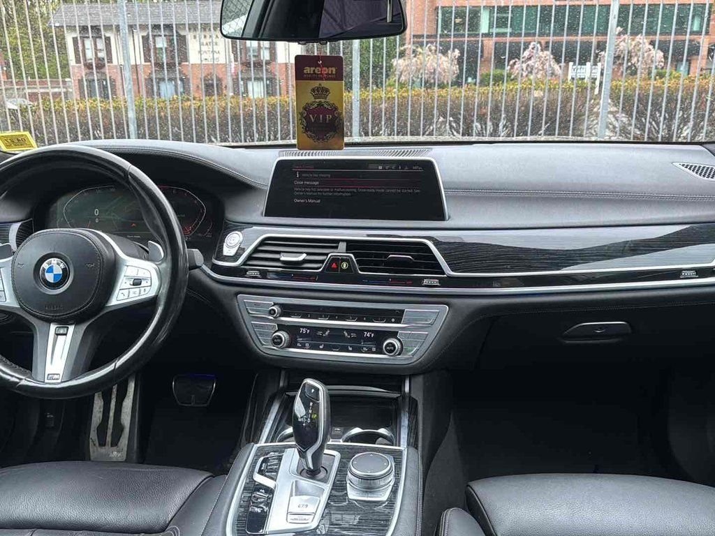 Used 2022 Black BMW 740i image 23