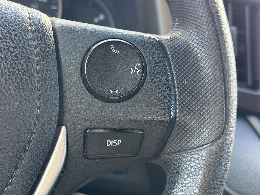 2016 Toyota RAV4 LE - Photo 19