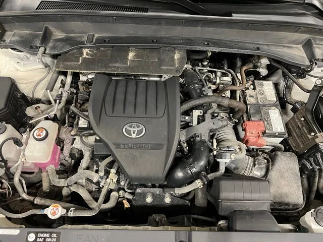 Used 2024 White Toyota XLE image 27