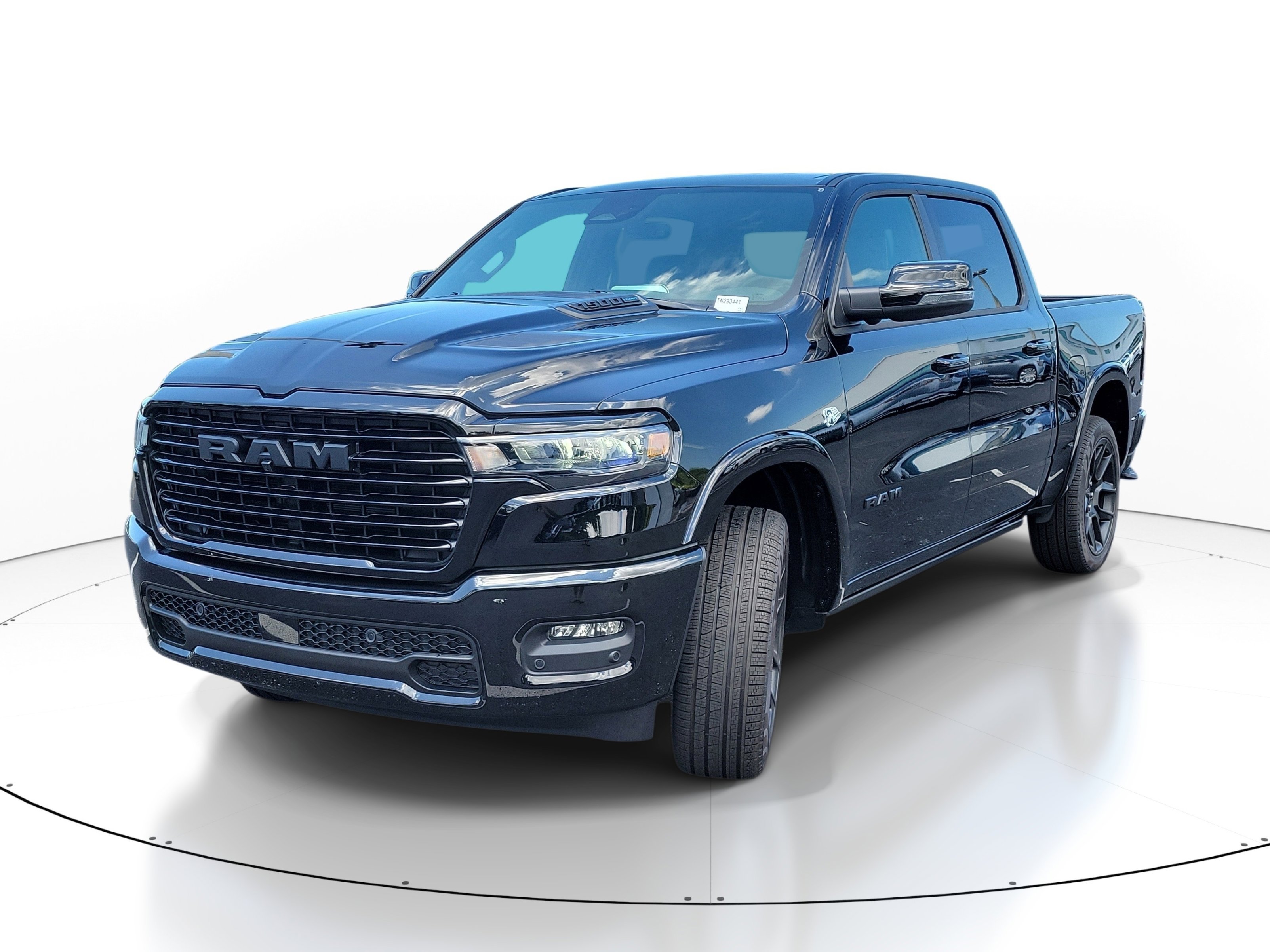 New 2026 Diamond Black Crystal Pearl-Coat Exterior Paint RAM Laramie image 3