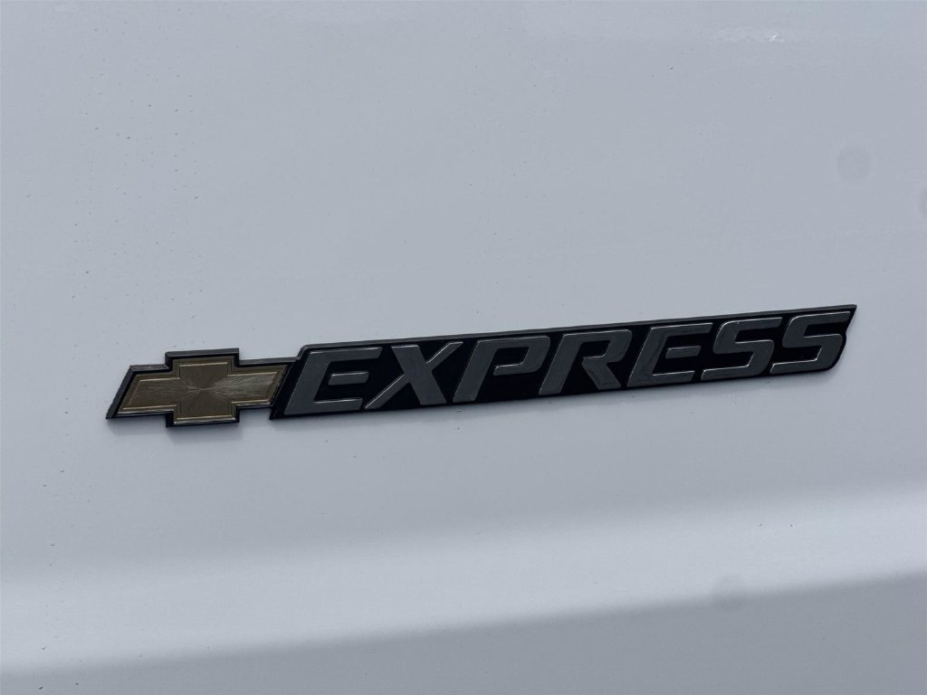 2026 Chevrolet Express Passenger LS - Photo 25