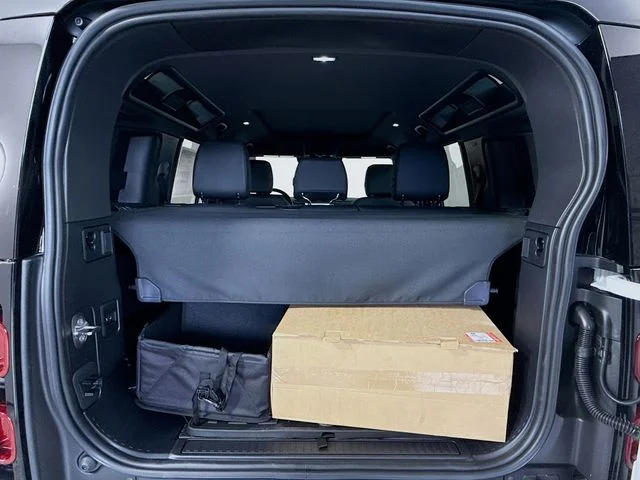 Certified Used 2025 White Land Rover S image 28
