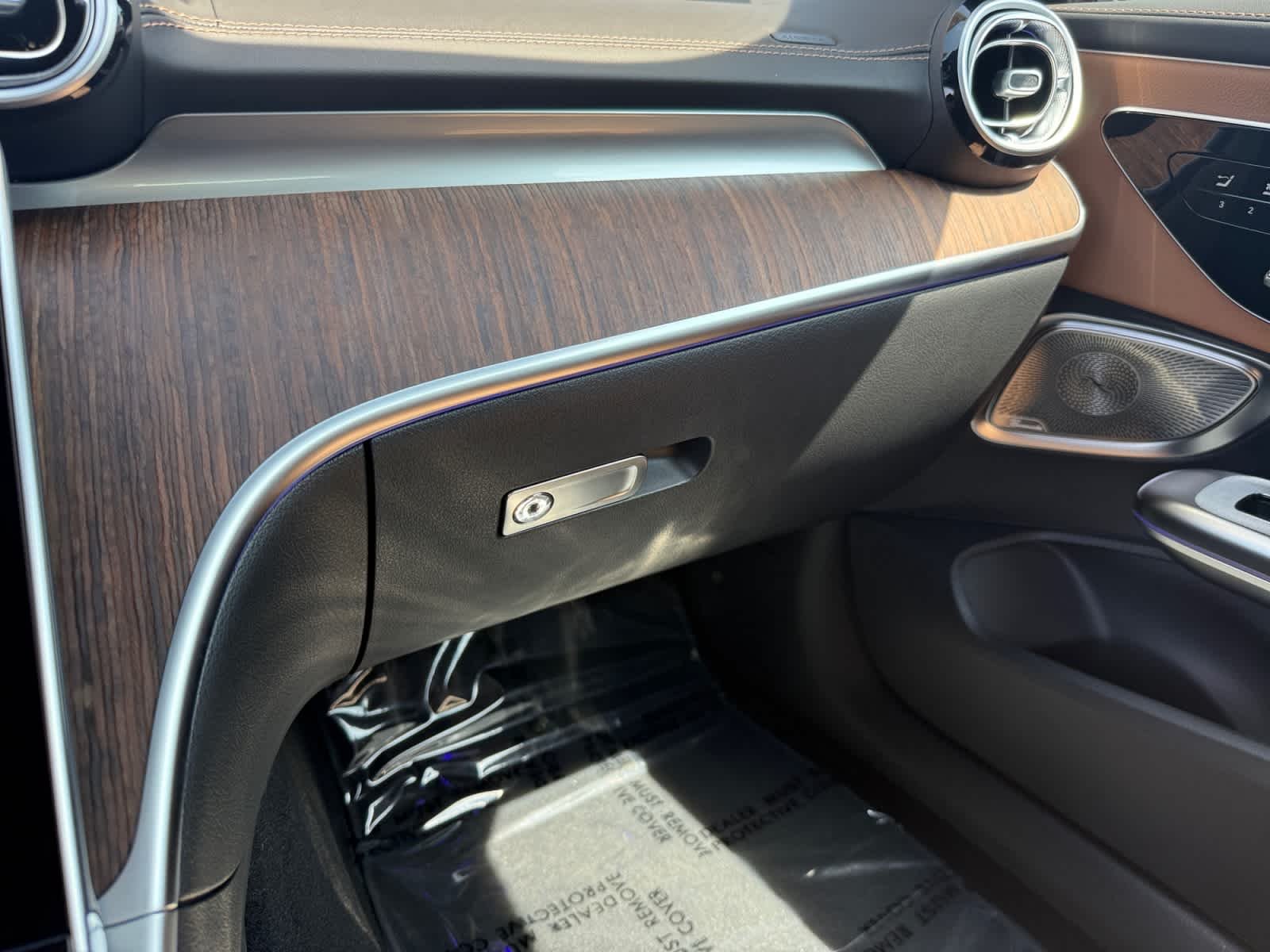 New 2027 Graphite Grey Metallic Mercedes-Benz CLE 450 image 17