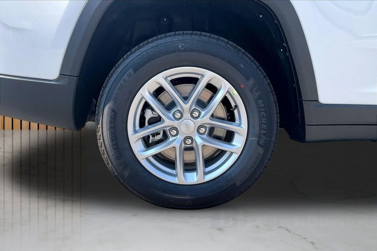 New 2026 Bright White Clearcoat Jeep Laredo X image 35