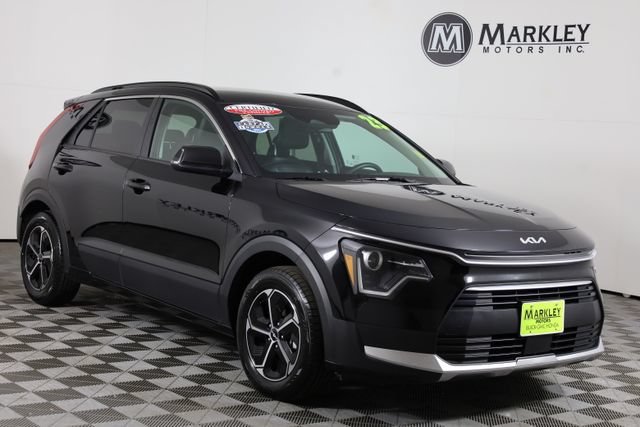 Used 2023 Black Kia EX image 1
