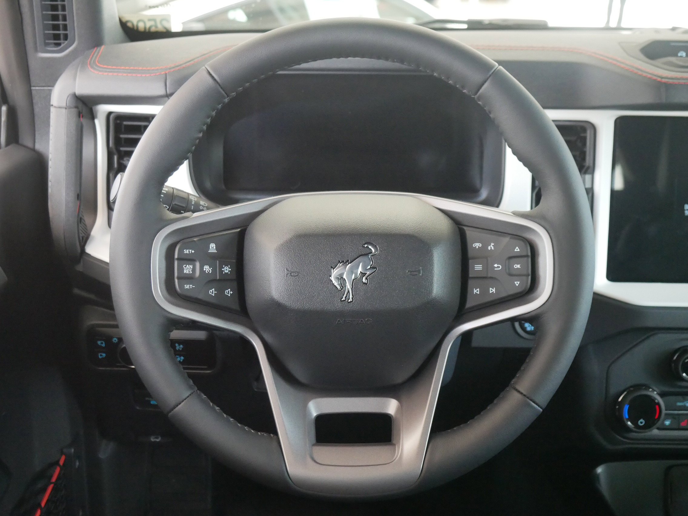 2025 Ford Bronco 2-Door Stroppe - Photo 6