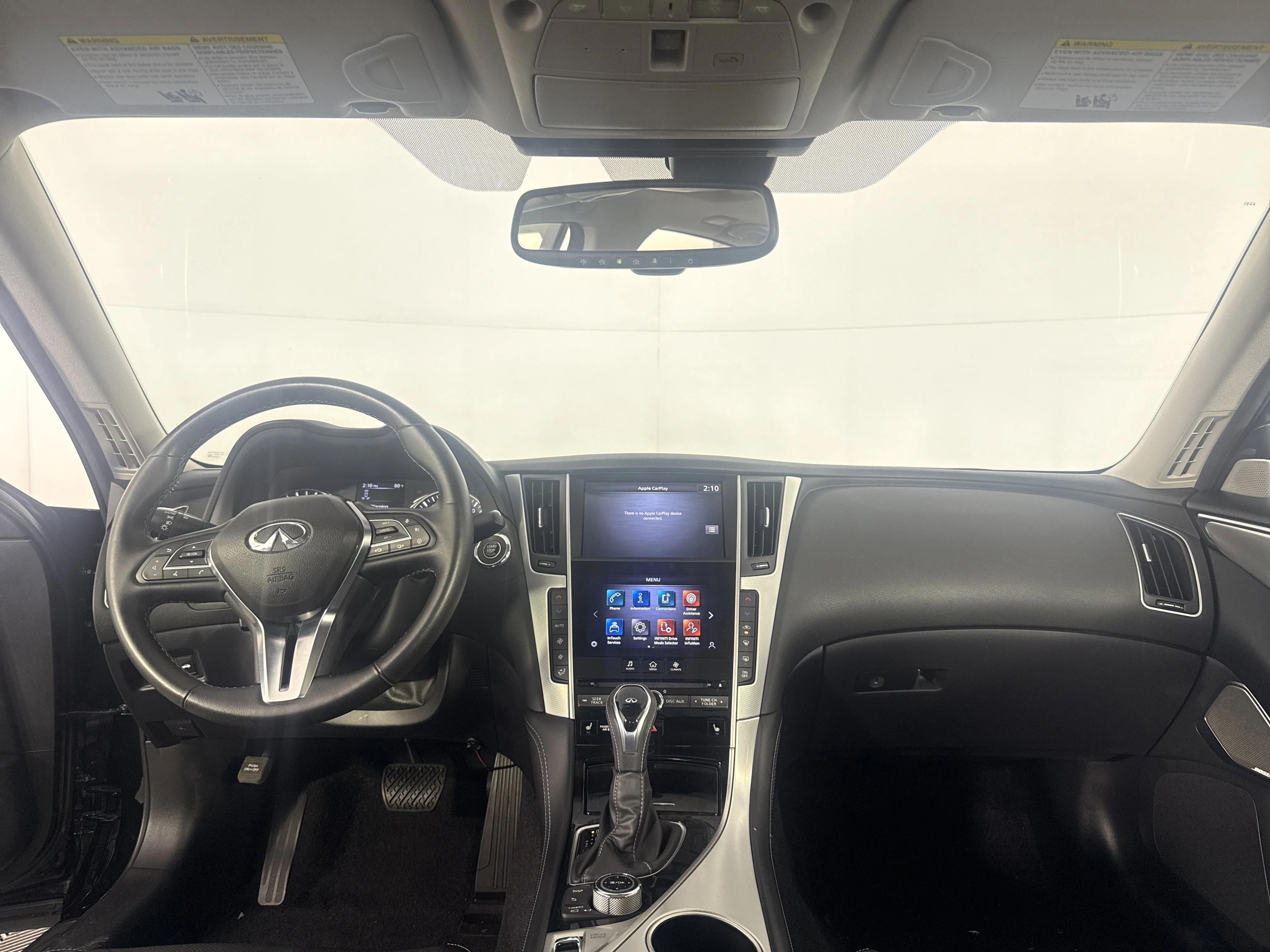 Used 2023 Midnight Black INFINITI LUXE image 23