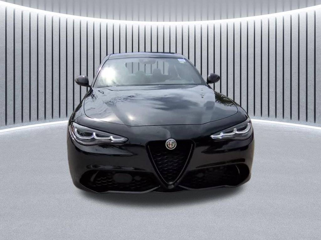 Used 2024 Black Alfa Romeo Veloce image 3