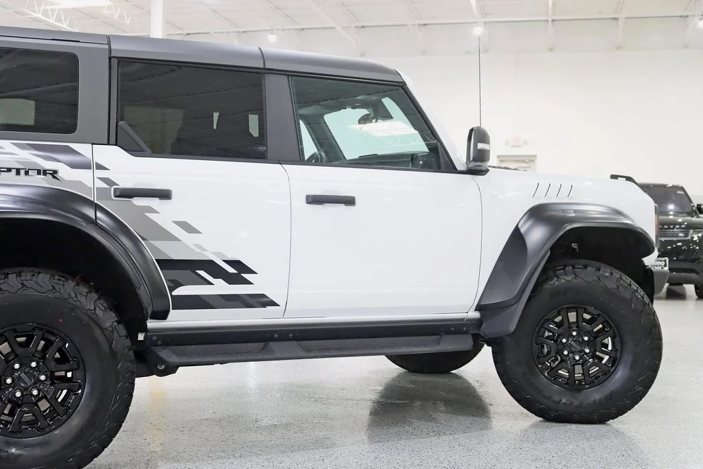 Used 2023 White Ford Raptor image 11