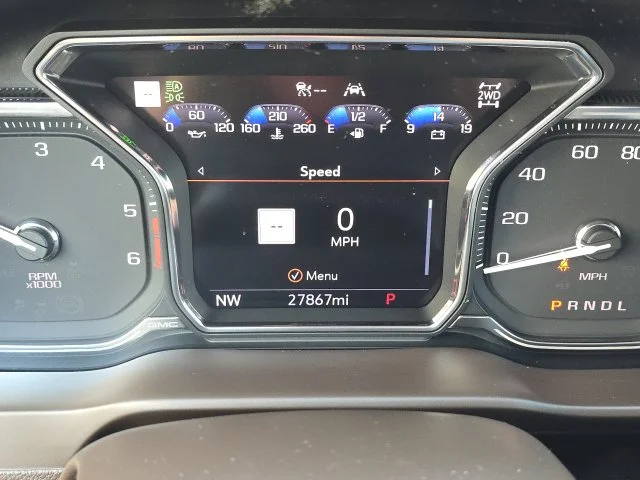Used 2022 Blue GMC Denali image 34