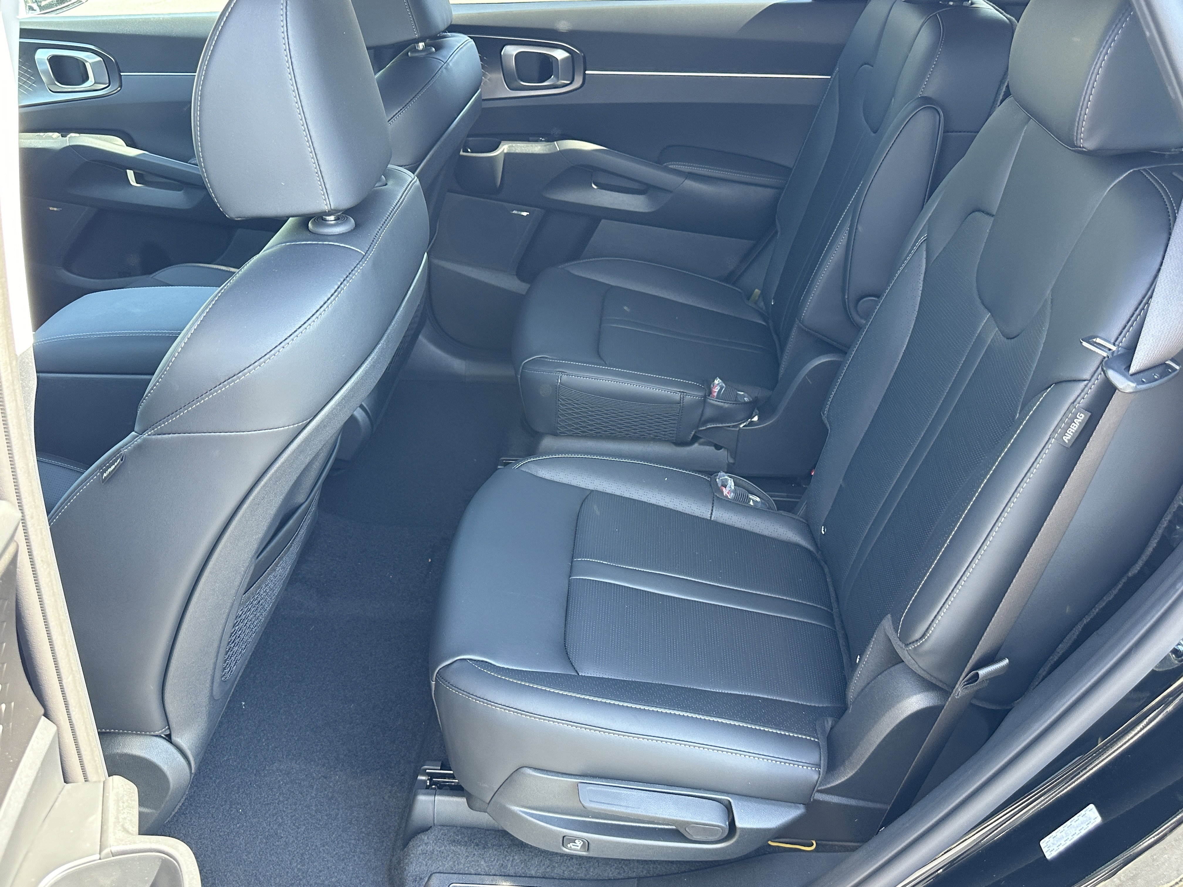 New 2026 Aurora Black Pearl Kia EX image 22