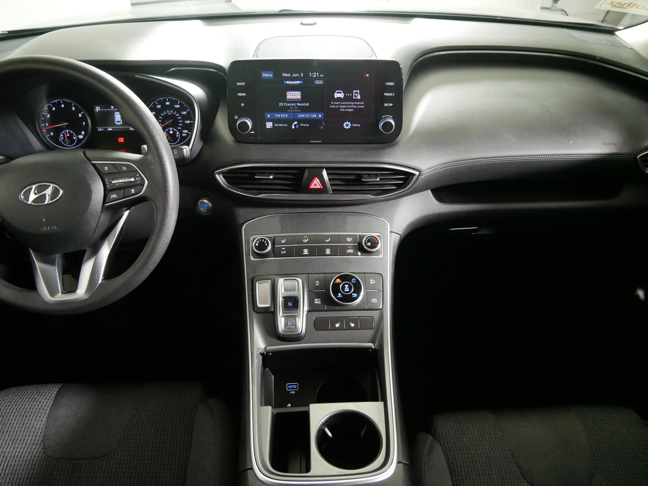 Used 2022 Hampton Gray Hyundai SEL image 10