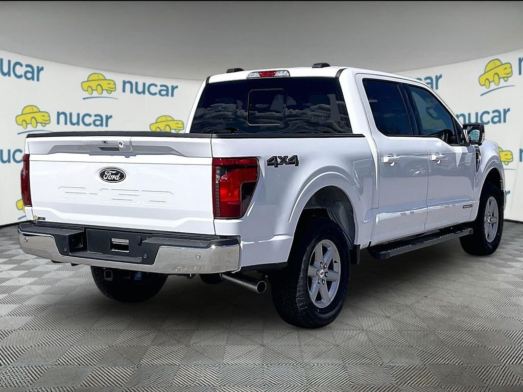 New 2026 Oxford White Ford XLT image 7