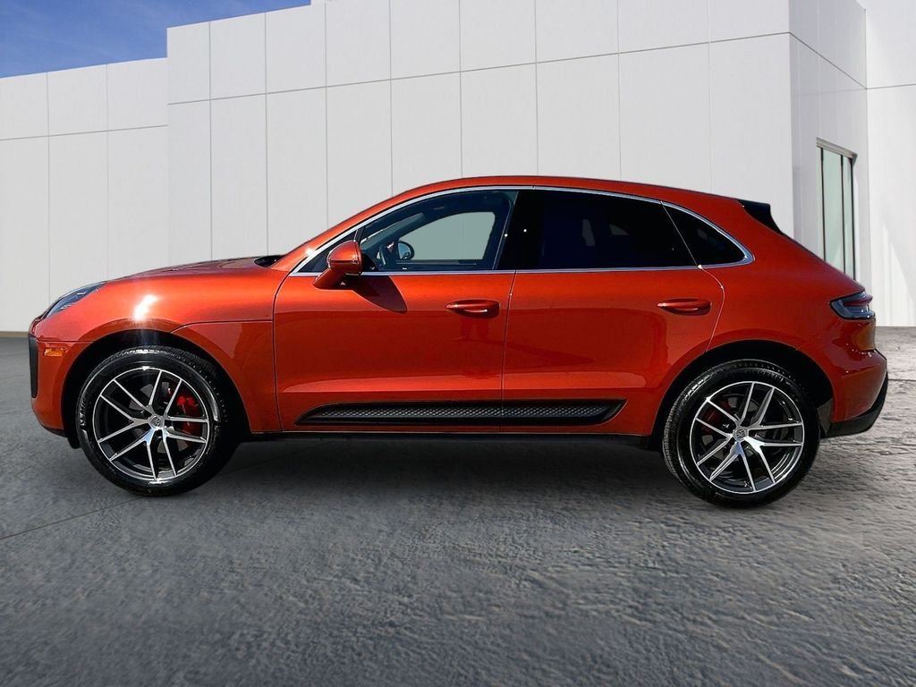Used 2022  Porsche S image 2