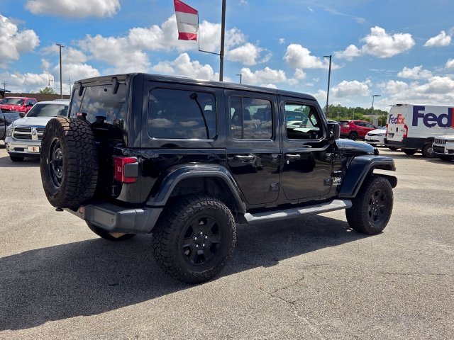 Used 2019 Black Jeep Unlimited Sahara image 13