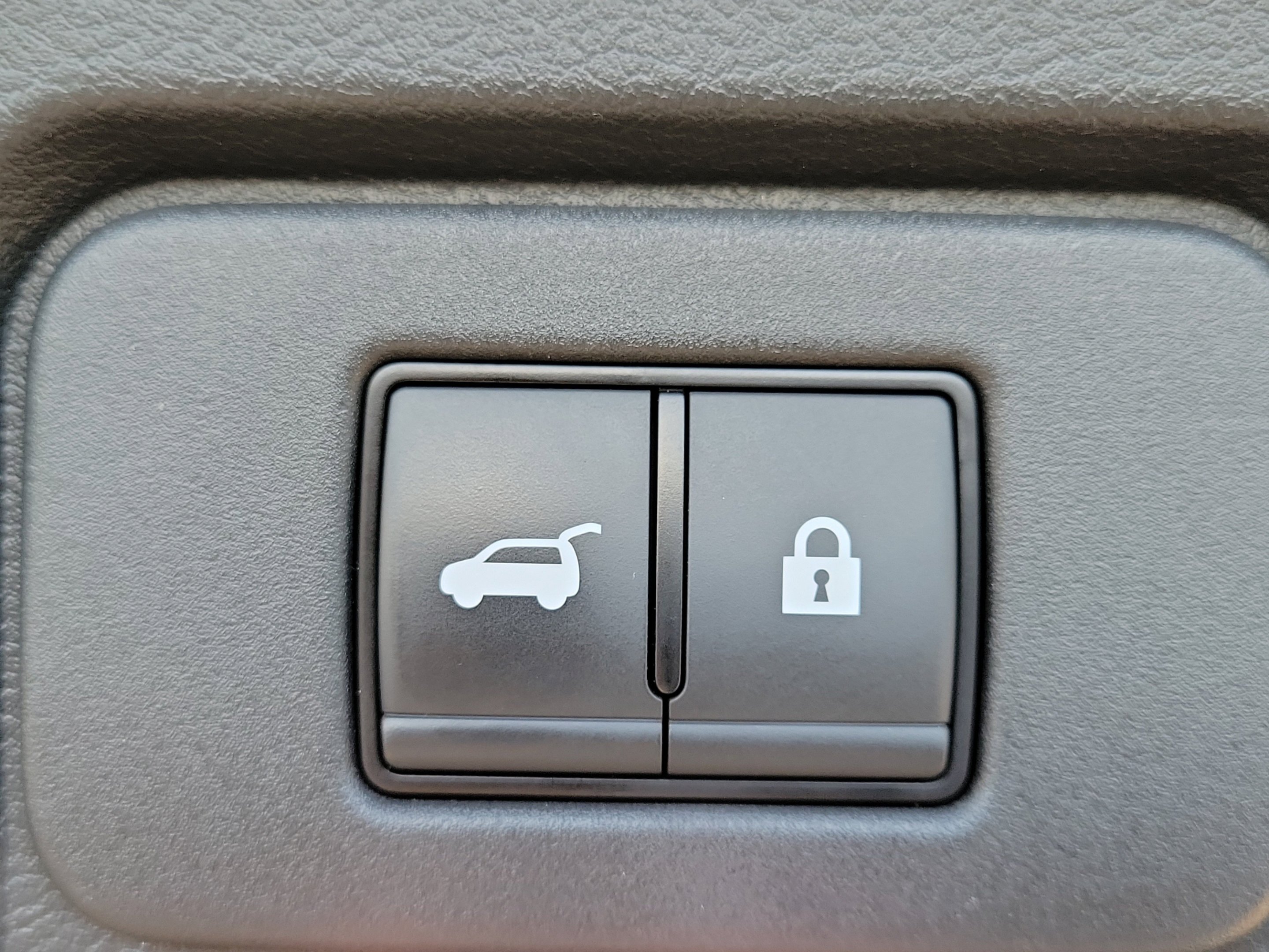 Used 2024 Gun Metallic Nissan SV image 8