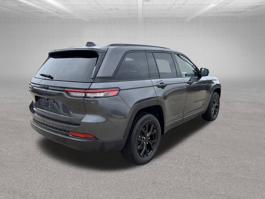 2025 Jeep Grand Cherokee Altitude - Photo 5